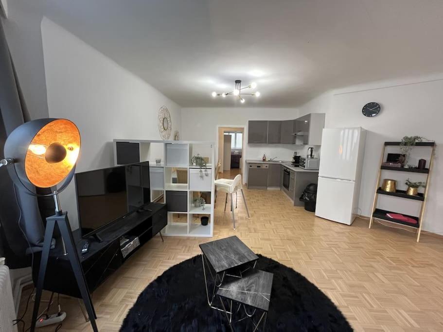 *Luxurious And Spacious Family Apartment* Vienna Exterior photo